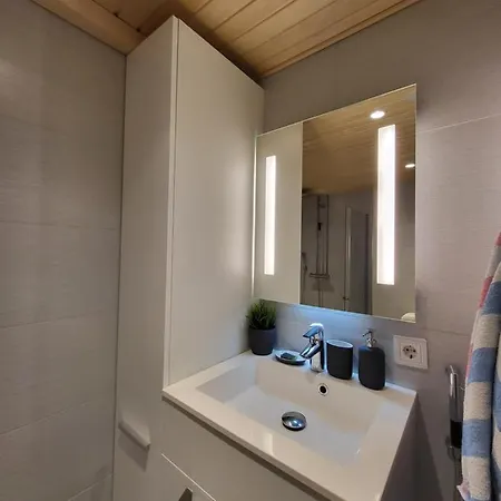 A Peaceful And Modern In The Center Of Helsinki, Finland Appartement